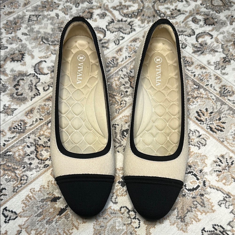 Women's Cream and Black block heel